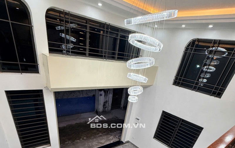 BÁN NHÀ SIÊU ĐẸP 3.95 TỶ 3.5 TÀNG CÓ GARA Ô TÔ MẶT ĐƯỜNG THANH BÌNH