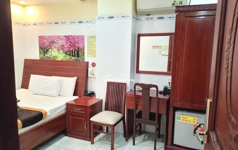 Giảm 12 tỷ còn 47 tỷ KS 8 lầu+hầm Nguyễn Thái Bình ngang 8m 184m2 gần Vincon Tân Bình.