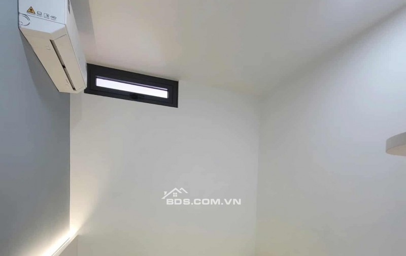 Bán nhà đẹp Lý Thái Tổ Quận 10, 3 tầng 3PN giá chỉ 5.6 tỷ TL