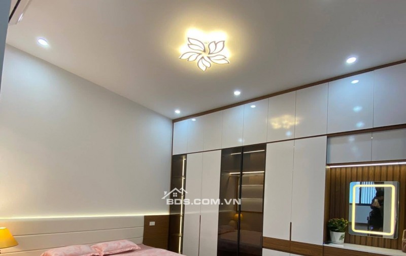 Nhà Đẹp Minh Khai, Hai Bà Trưng 30/39m, 5 tầng, mt 4.3m, giá 8.38 tỷ