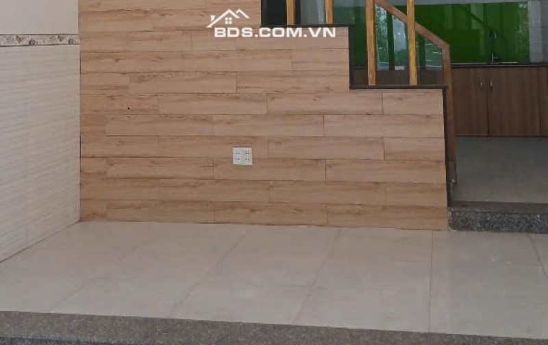 Nhà Hương lộ 2 đường nhựa sạch rộng 10m thông tứ phía