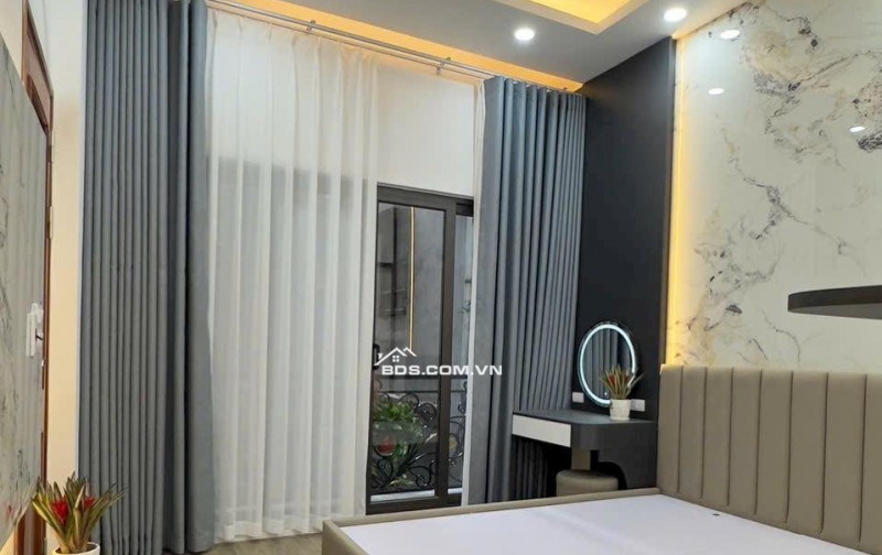 Siêu phẩm Trường Chinh | 36m² x 4 tầng | mặt tiền 3.5m | giá 9.8 tỷ | kinh doanh | ba gác