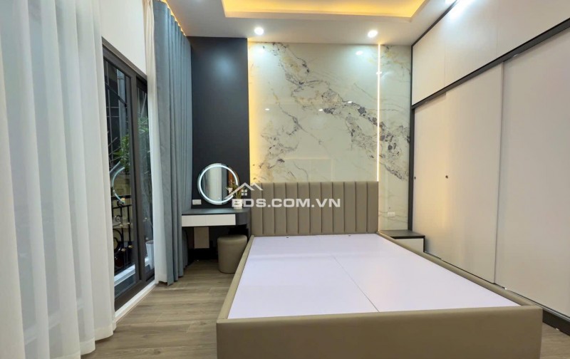 Siêu phẩm Trường Chinh | 36m² x 4 tầng | mặt tiền 3.5m | giá 9.8 tỷ | kinh doanh | ba gác