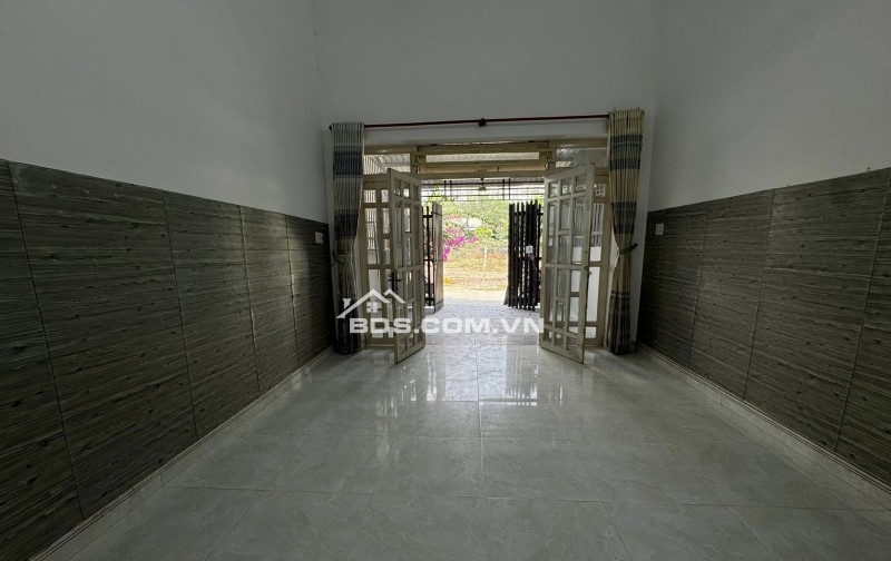 Chủ gửi nhà mới xây 1 trệt 1 lửng | Đường 8m | gần Vinhomes Grand Park | Giá 4 tỷ