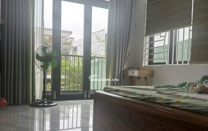 Bán nhà 4 tầng đường 7,5m Đinh Đức Thiện - trục thông Hồ Tùng Mậu