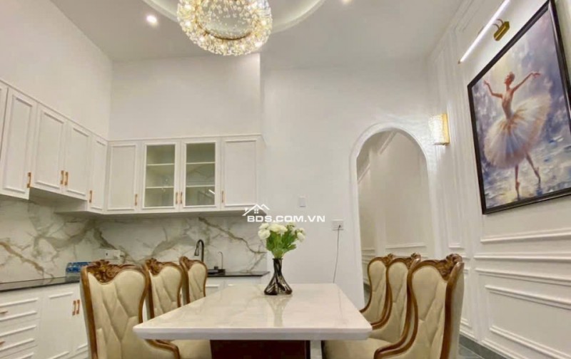 Căn Nhà TÂN CỔ ĐIỂN Đẹp Long Lanh. P. Mỹ Phong - Đồng Tháp (Tp Mỹ Tho cũ)