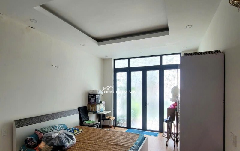 Bán nhà HXH Nguyễn Hiền Quận 3, 3.6x12m 4 tầng mới chỉ 10 tỷ