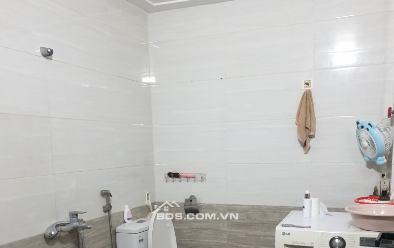 BÁN NHÀ DÂN XÂY 4.2 TỶ 3.5 TẦNG 46M2 MẶT ĐƯỜNG TĐC PHẠM NGŨ LÃO