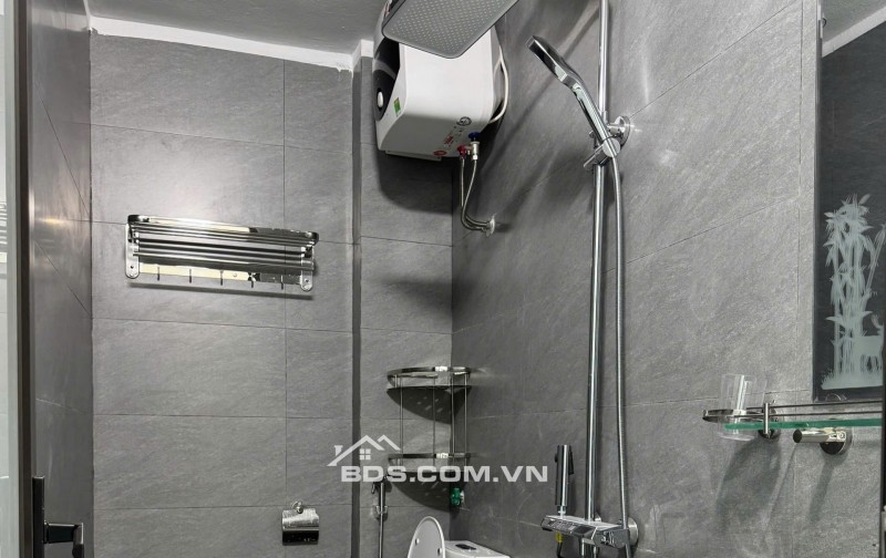 BÁN NHÀ 2.75 TỶ 3 TẦNG 52.6M2 NGÕ NGẮN TAXI  ĐỖ CỬA ĐƯỜNG THÁI BÌNH