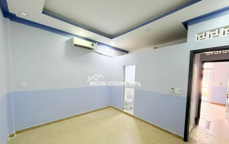 Bán nhà đẹp 2 tầng Nguyễn Bặc Tân Bình 35m2, sát chợ Phạm Văn Hai giá 5.5 tỷ TL