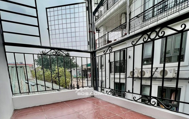 Nhà Đẹp Kinh Doanh, Lô Góc, Ngõ Quỳnh, Bạch Mai 14/20m, 5 tầng, giá 6,85 tỷ.