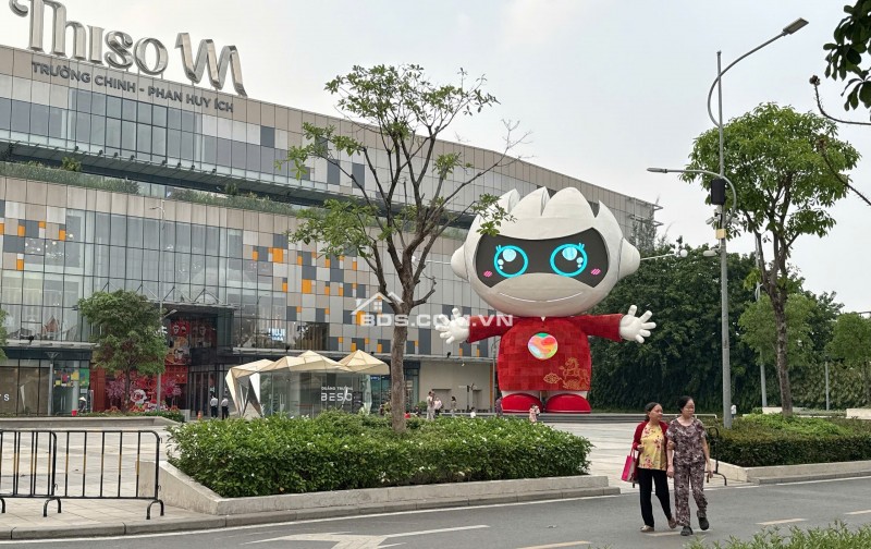 Bán nhà HXH Nguyễn Duy Cung 90m2(4*23m) tặng nội thất 5 tầng mới 100% Sát Emart nhỉnh 9 tỷ