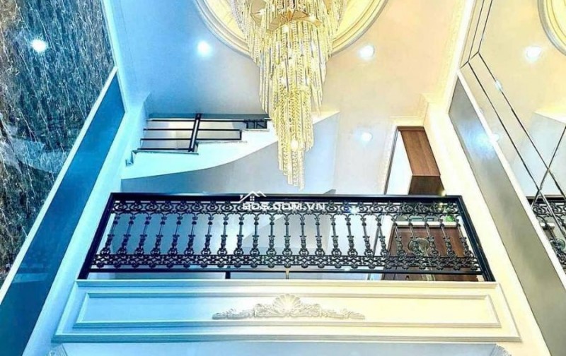 Nhà Đẹp Kinh Doanh, Giáp Nhất, Thanh Xuân 36m, 5 tầng, mt 3.6m, giá 11.75 tỷ.