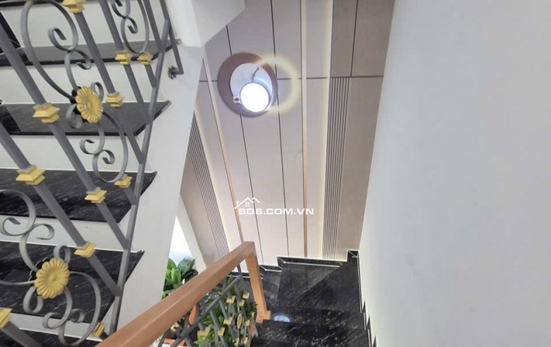 CHO THUÊ NHÀ MỚI 100% ĐẦY ĐỦ NỘI THẤT - HẺM XE HƠI LIÊN KHU 10-11, BÌNH TÂN