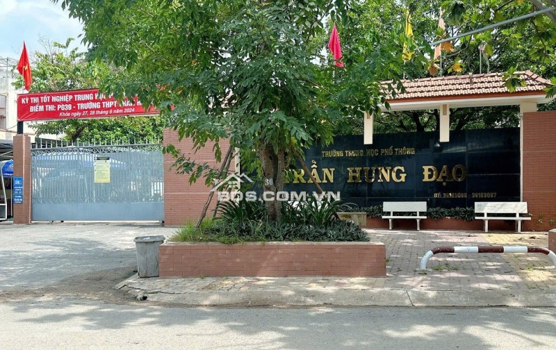 Bán dãy trọ 40 PN MTKD Đ.số 28 ngang 10m 630m2 tiện xây cao tầng gần trường THĐ 50 tỷ.