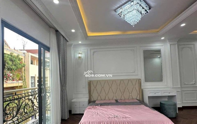 Bán Nhà Kinh Doanh, Mặt Phố Yên Lạc 51m, 7 tầng, mt 4.8m, giá 28 tỷ.