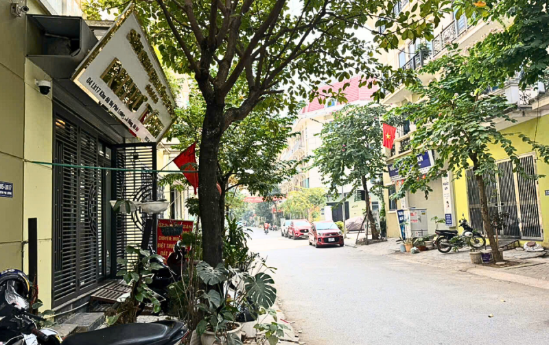 Chính chủ bán gấp nhà liên kề KĐT Phú Lương, Hà Đông sang trọng, gần trục chính, kinh doanh.