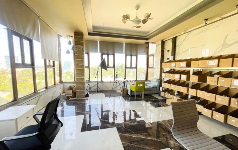 Bán GẤP nhà 5 lầu có hầm T.máy ngang 18m 450m2 hẻm 10m Kha Vạn Cân gần chợ Thủ Đức 35 tỷ.