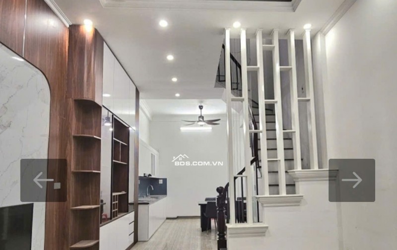 49M² – 4 TẦNG – MT 3.9M – Ô TÔ TRÁNH – TRUNG TÂM Hoàng Văn Thái  GIẢM CÒN 12,3 TỶ