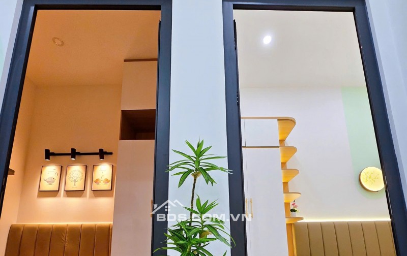 BÁN Nhà Minihouse hẻm 44 CMT8 (Xây Mới ) gần CĐ KT–KỹThuật _Giá 1,75 tỷ