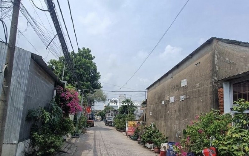 Chủ gửi nhà cấp 4 mặt tiền Hồng Sến Long Thạnh Mỹ | 80m² | gần Vinhomes Grand Park | 4,9 tỷ