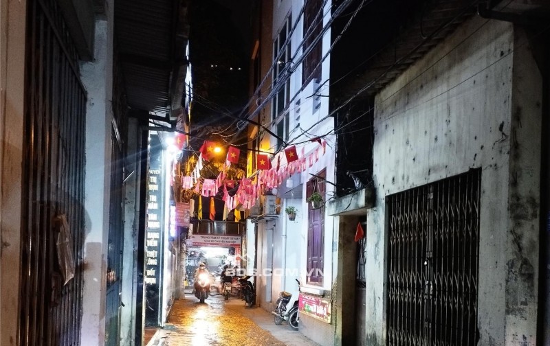 BÁN ĐẤT PHẠM VĂN ĐỒNG, CỰC ĐẸP, XÂY CCMN, VÀI BƯỚC RA PHỐ, GIÁ CHỈ 200 TRIỆU/M2