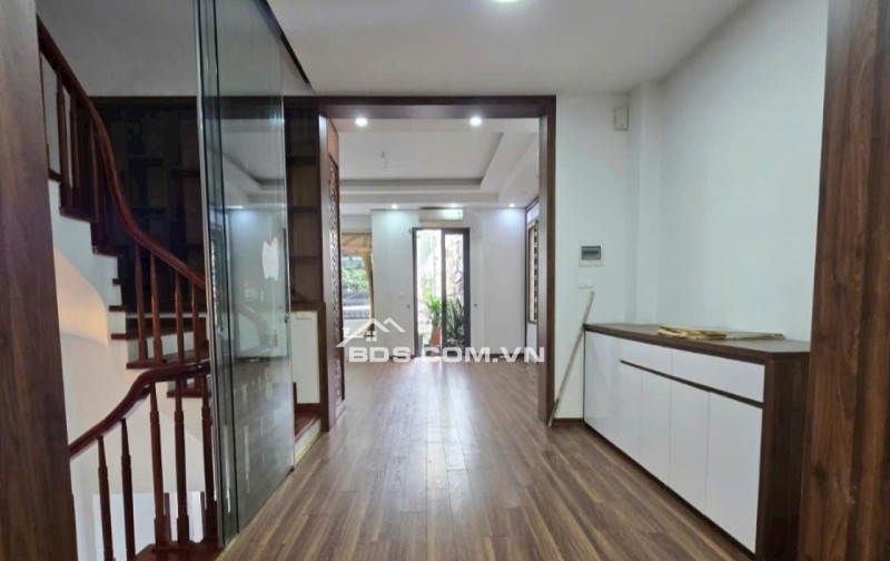 BÁN Mặt phố Thịnh Hào 1 , Đống Đa . dT48m2 7T mặt tiền 14m giá23,2tỷ .LH 0383426696 Thu Phương