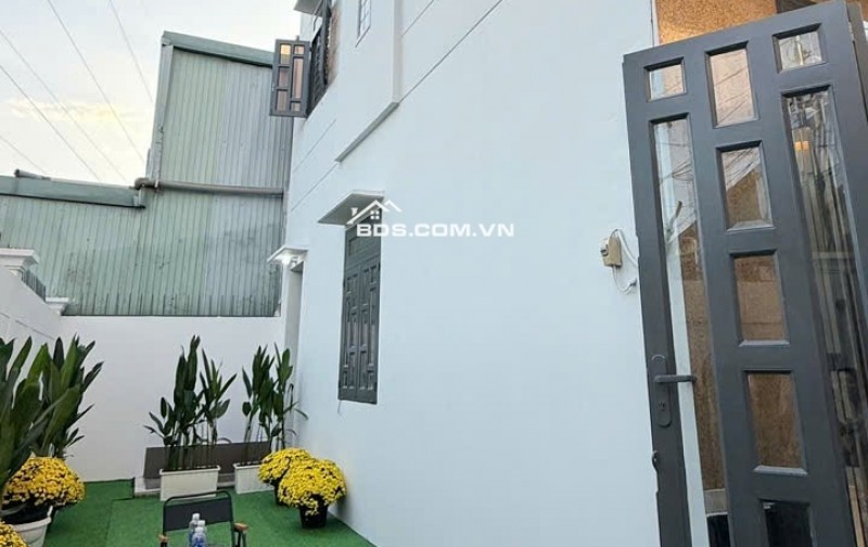 Giảm mạnh 200tr  biệt thự  mini – 80m³ thổ cư - Sát  quốc lộ 1A – Chợ Cầu Đồng