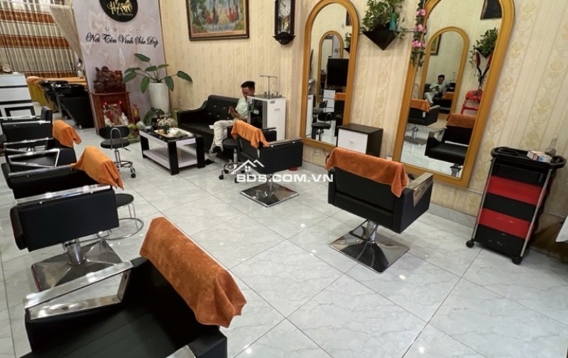  NHÀ MẶT TIỀN KINH DOANH – VỊ TRÍ ĐẸP, KẾT CẤU MỚI 