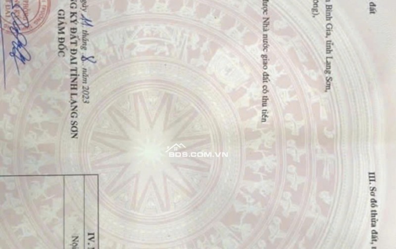 Cơ hội sở hữu đất nền vị trí vàng tại trung tâm khu du lịch Thác Suối Tiên – Lạng Sơn, khu du lịch đã hoạt động ổn định, khách đông đúc vào mùa hè.