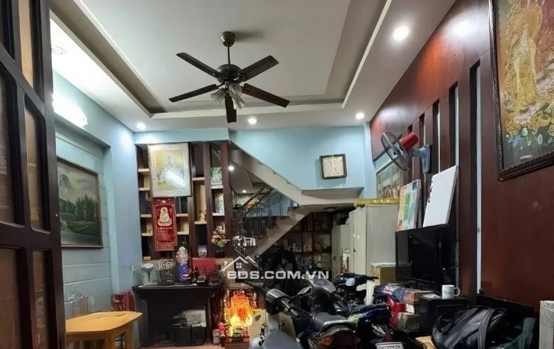 QUẬN 3 BÁN NHÀ HXH– CHỢ BÀN CỜ, 3 TẦNG BTCT – NỞ HẬU – 40M² – CHỈ HƠN 9 TỶ