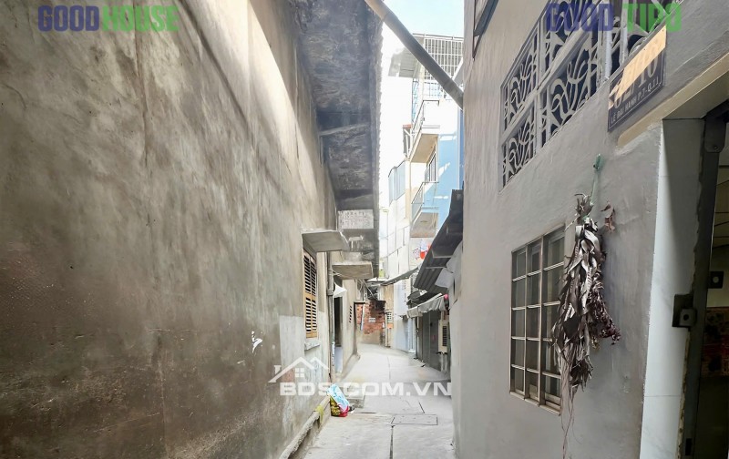 Bán gấp nhà hẻm Lê Đại Hành, Phường 7, Quận 11