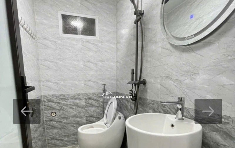 41M² – 4 TẦNG – 4 NGỦ – GIÁ HƠN 8,7 TỶ  NGÕ HÒA BÌNH NÔNG – MẤY BƯỚC RA PHỐ KHÂM THIÊN