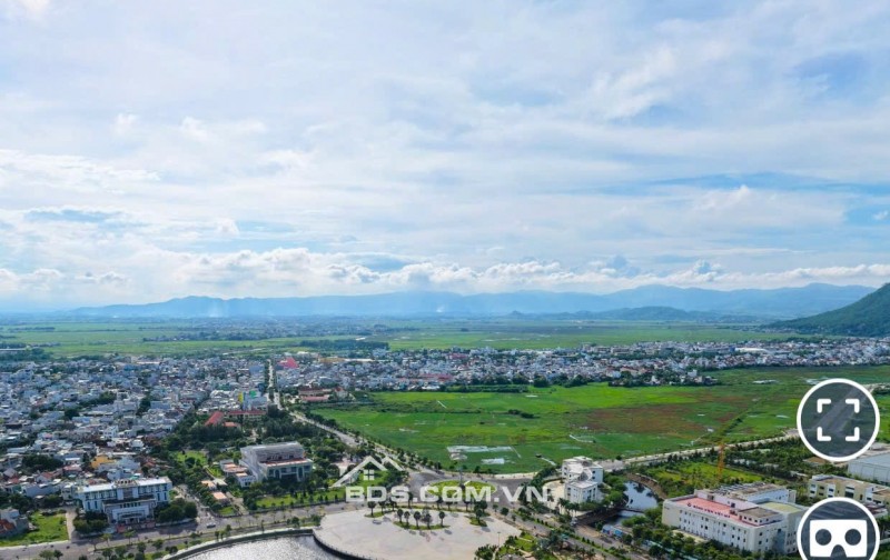 bán nhà 5 tầng gần vincome tuy hòa, sổ hồng riêng hoàn công . giá tốt nhất thị trường lh 0866563878