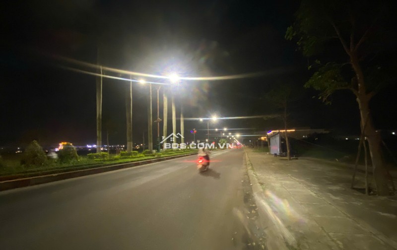 bán nhà 5 tầng gần vincome tuy hòa, sổ hồng riêng hoàn công . giá tốt nhất thị trường lh 0866563878