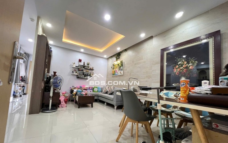 12tr5/th, C/c Screc, Trường Sa, P12, Q3, 85m2, 2PN, 2WC, Căn góc, Nội thất