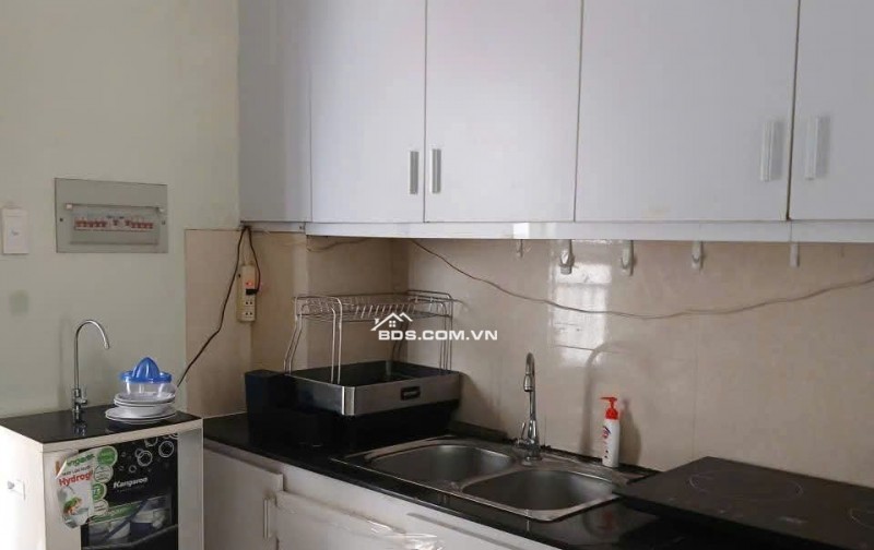 Chung cư Idico Tân Phú:  Căn 2p ngủ,70m2,nội thất,giá 9,5tr.