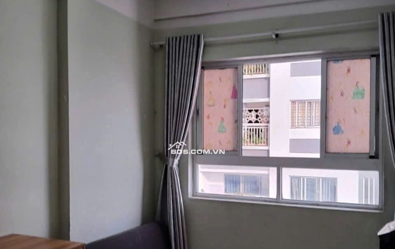 Chung cư Idico Tân Phú:  Căn 2p ngủ,70m2,nội thất,giá 9,5tr.