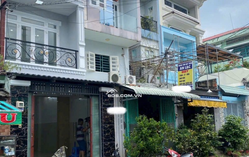 Chỉ 6 tỷ 390 nhà 2 tầng MT Phùng Tá Chu Quận Bình Tân