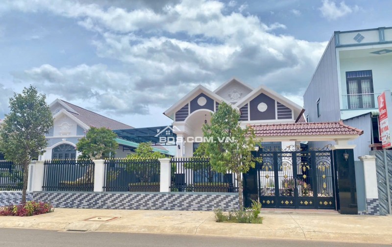 LÔ GÓC MINI HIẾM (10x20 = 200m²) – Cực hot