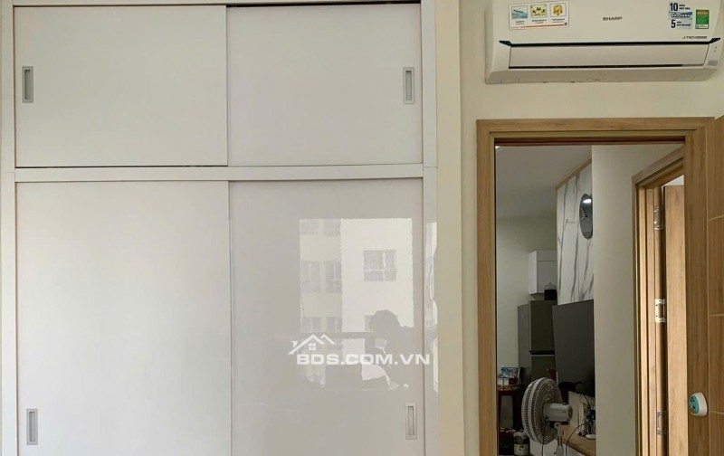 C/c Đặng Văn Ngữ, Phú Nhuận, Căn góc, 100m2, 3PN, 2WC, Giá 15tr/tháng.