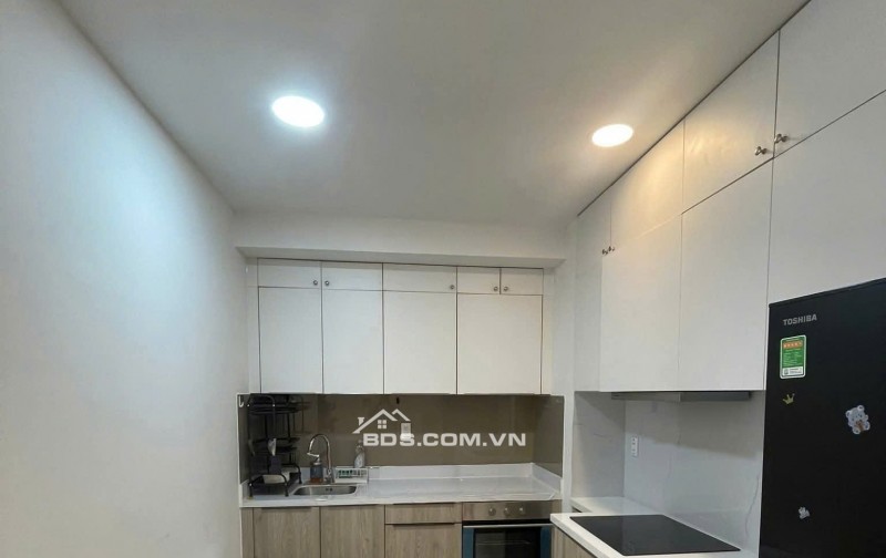 C/c Screc, Trường Sa, P12, Q3,  97m2, 3PN, 2WC, Nội thất, 15tr/th.