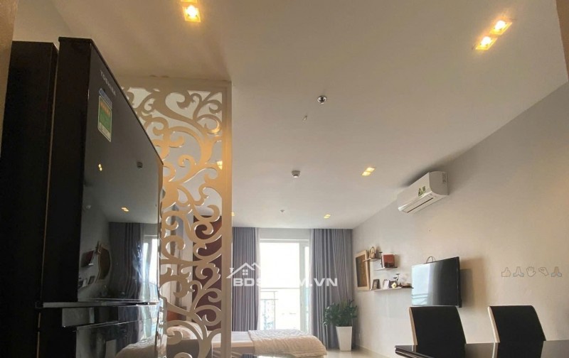 C/c Sky Center, Phổ Quang, P2, TB: 47m2, Officetel, Nội thất mới, 11tr/th.