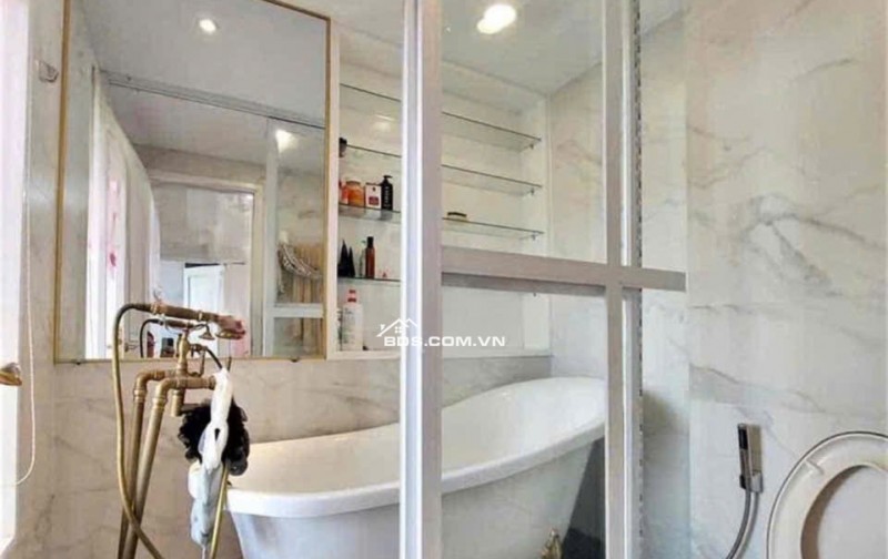 C/c Phúc Yên 2, Phan Huy Ích, Tân Bình, 137m2, 3pn, 3wc, 12tr/tháng. Lầu 11