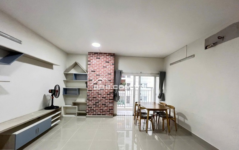 C/c Coopmart Trường Sa, Q3, 100m2, 3PN, 2WC, Nội thất cơ bản, 15tr/th.