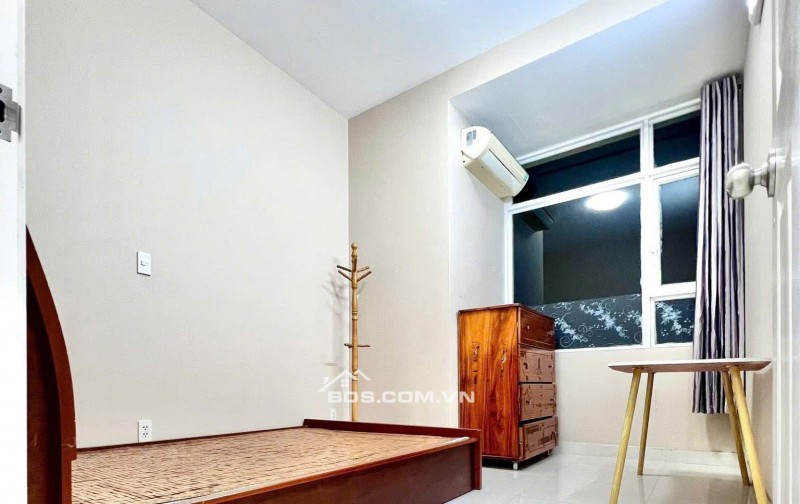 C/c Screc, Coopmart Trường Sa, Q3, 100m2, 3PN, 2WC, Nội thất, 15tr/th.