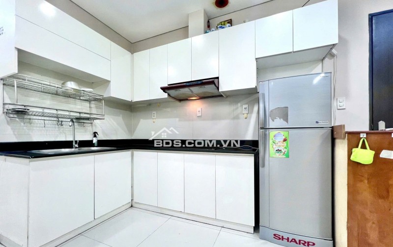 C/c Screc, Coopmart Trường Sa, Q3, 100m2, 3PN, 2WC, Nội thất, 15tr/th.