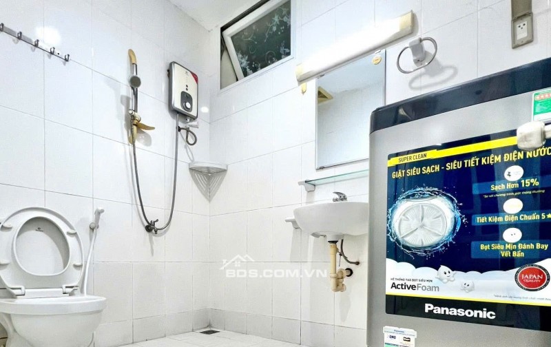 C/c Screc, Coopmart Trường Sa, Q3, 100m2, 3PN, 2WC, Nội thất, 15tr/th.