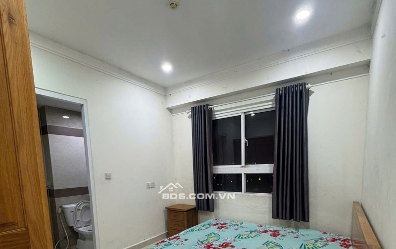 Chung cư Screc, 3PN, Căn góc, NTCB, Trường Sa, P12, Q3, 15tr/th, Nhà mới.