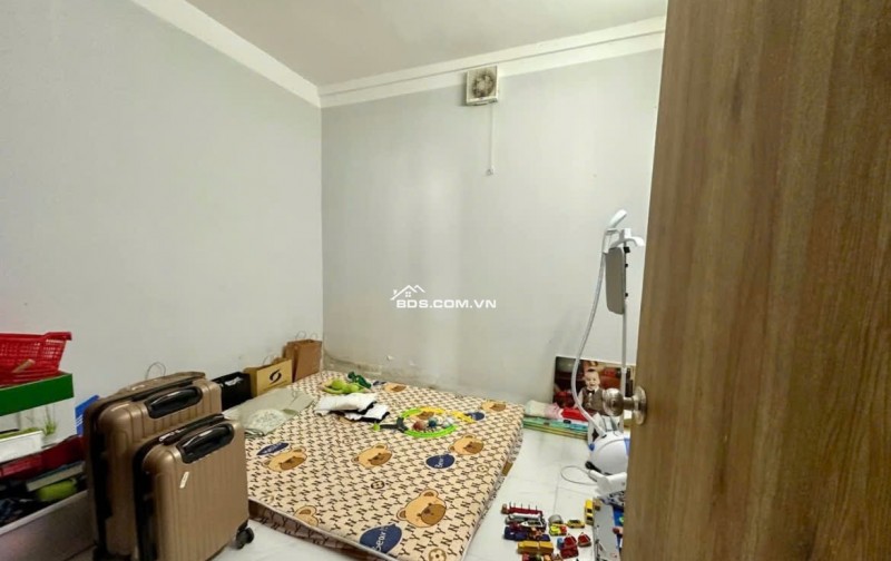 Chung cư An Hội 3, phường 14, Gò vấp: 80m2, 2PN, NT, giá 8tr5.